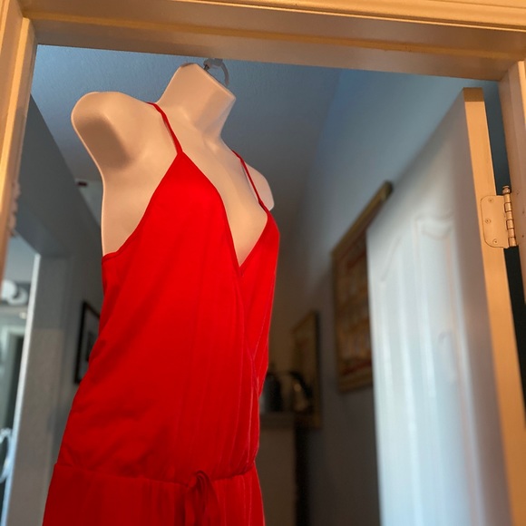 Boutique tank top/pant romper, bright red, bnwt - Picture 10 of 10